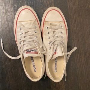 white basic converse